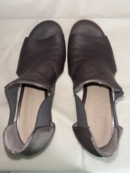 THE FLEXX Shoes - The FLEXX Stacked Heels Bronze 8.5